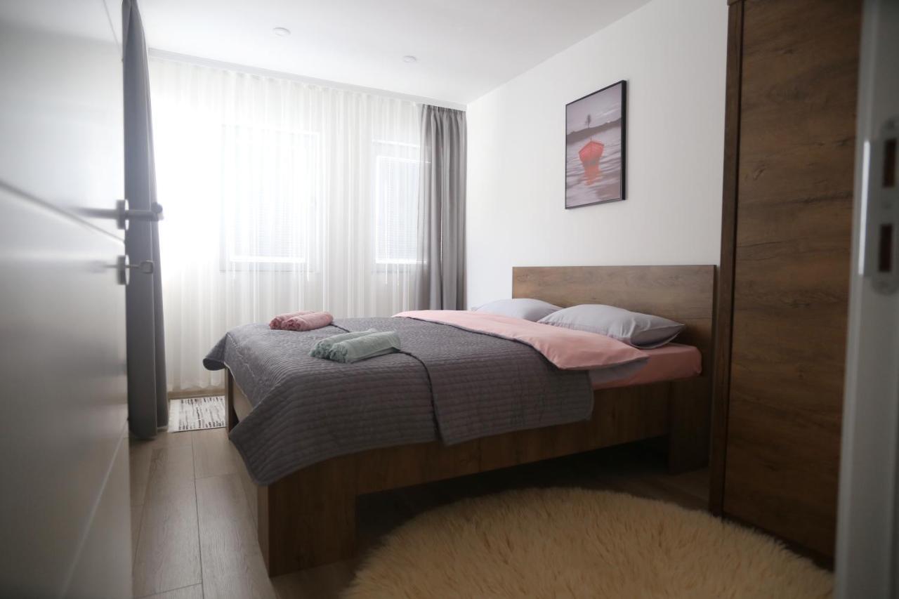 Luna Apartment Novi Pazar Esterno foto