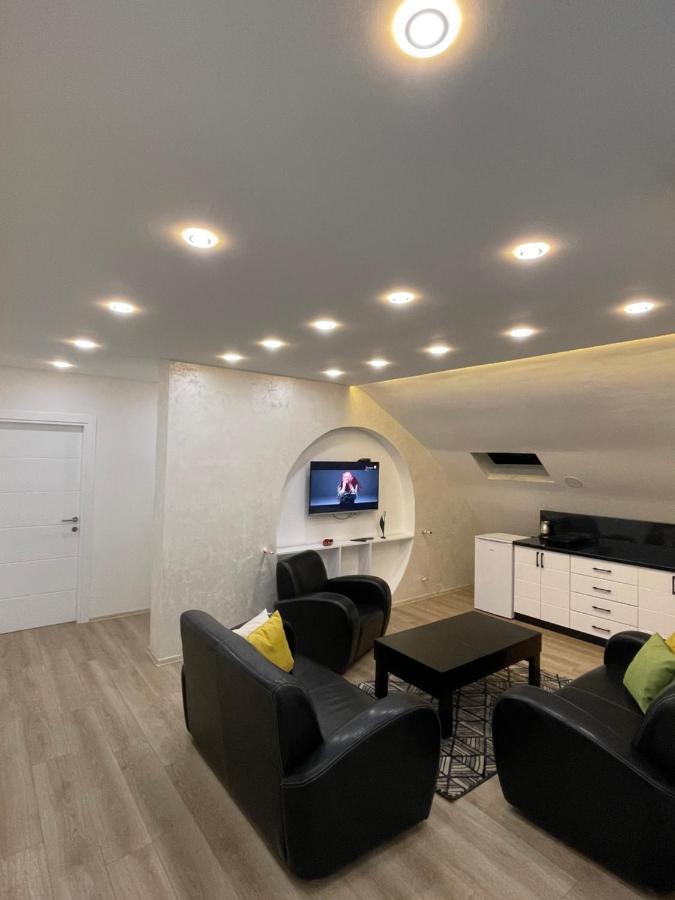 Luna Apartment Novi Pazar Esterno foto