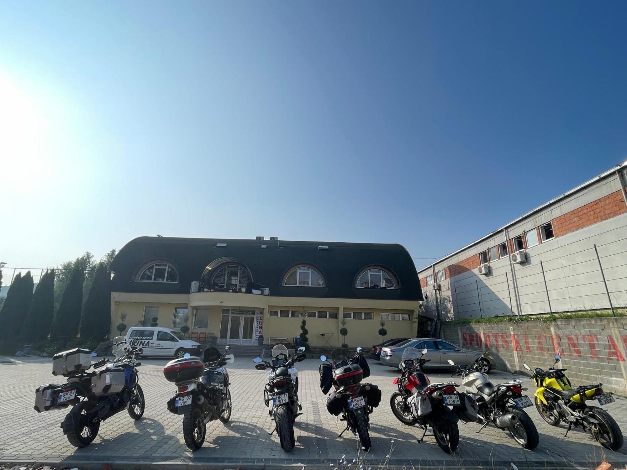 Luna Apartment Novi Pazar Esterno foto